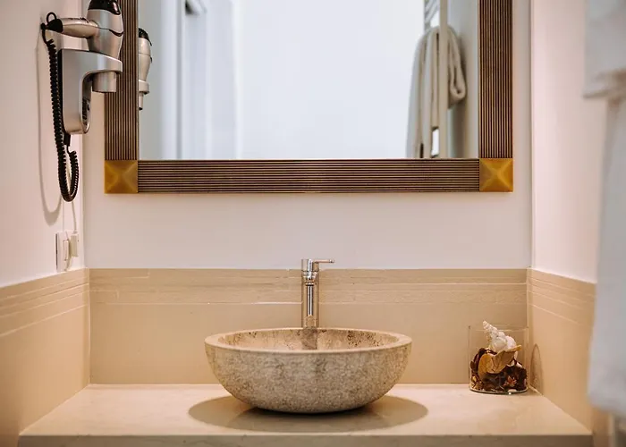 Πανσιόν Lamare Cucina E Dimore 3*